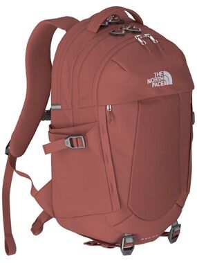 North Face Recon 30L Backpack - Women's